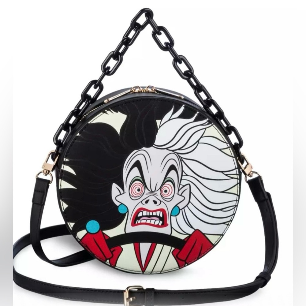 Cakeworthy x Disney Villain Cruella Chain Crossbody Bag
